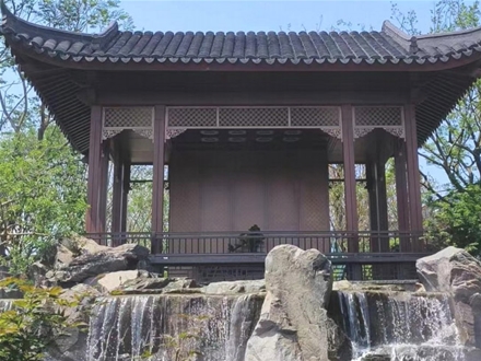 長(zhǎng)沙懸亭